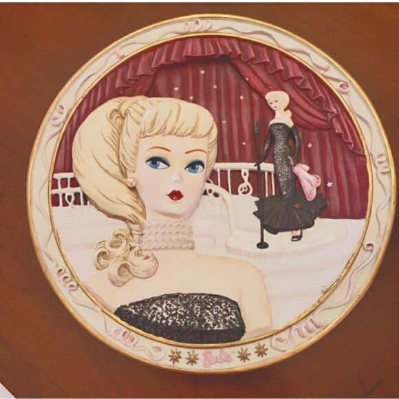 Barbie Other - FOREVER GLAMOROUS Barbie Plate Sole In The Spotlight Collectible 1994
